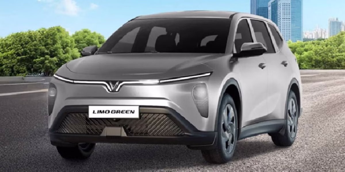 Limo green tại Khánh Hòa EV Auto